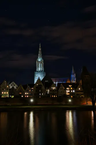 Ulmer Münster bei Nacht